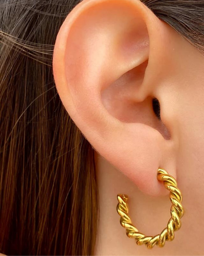 Ella Twist Hoops in Gold