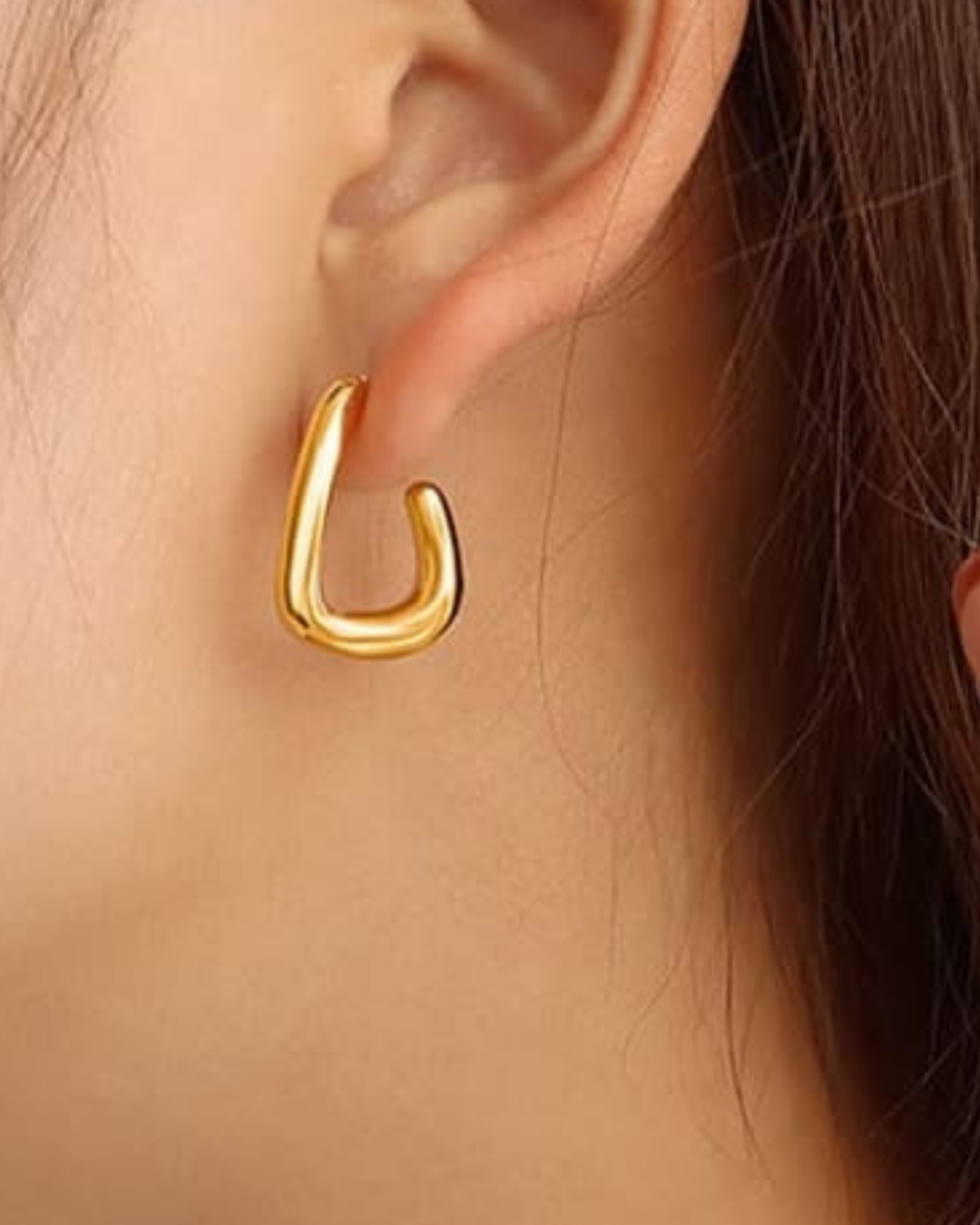 Thea Mini Hoops in Gold