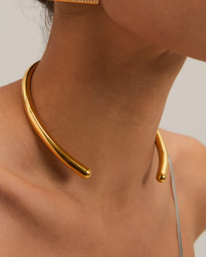 Lyon Choker in Gold