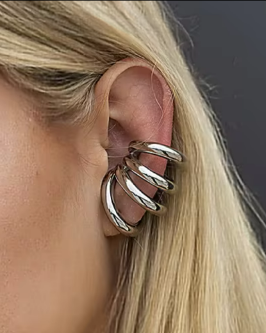 Twirl Earcuff in Silver