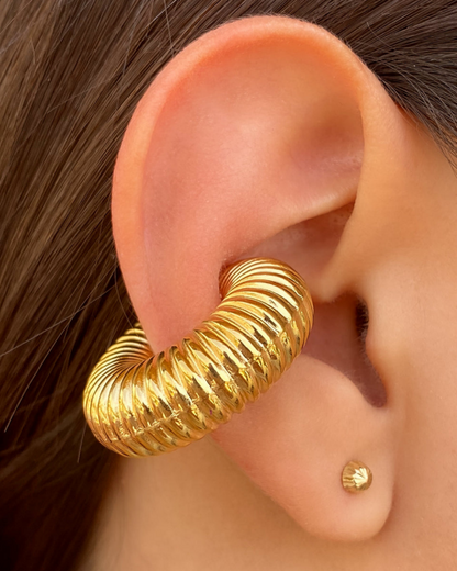 Amara Chunky Ear Cuff