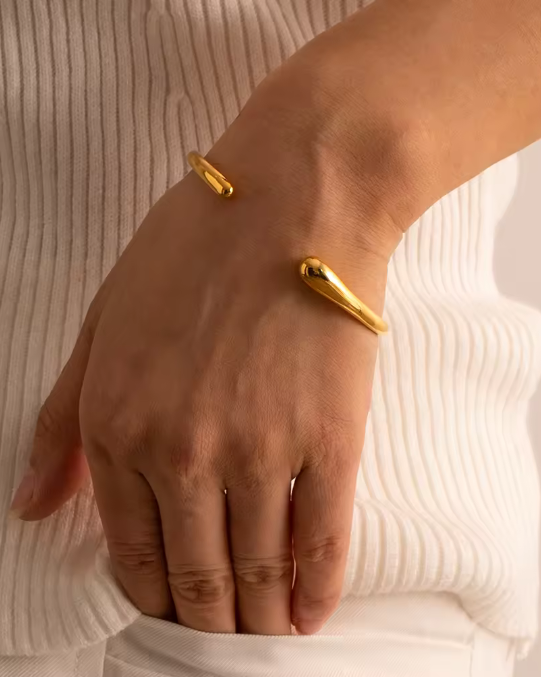 Lyon Cuff Bracelet in Gold